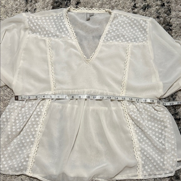 ASOS Cream Blouse with Lace Detail - Picture 3 of 9